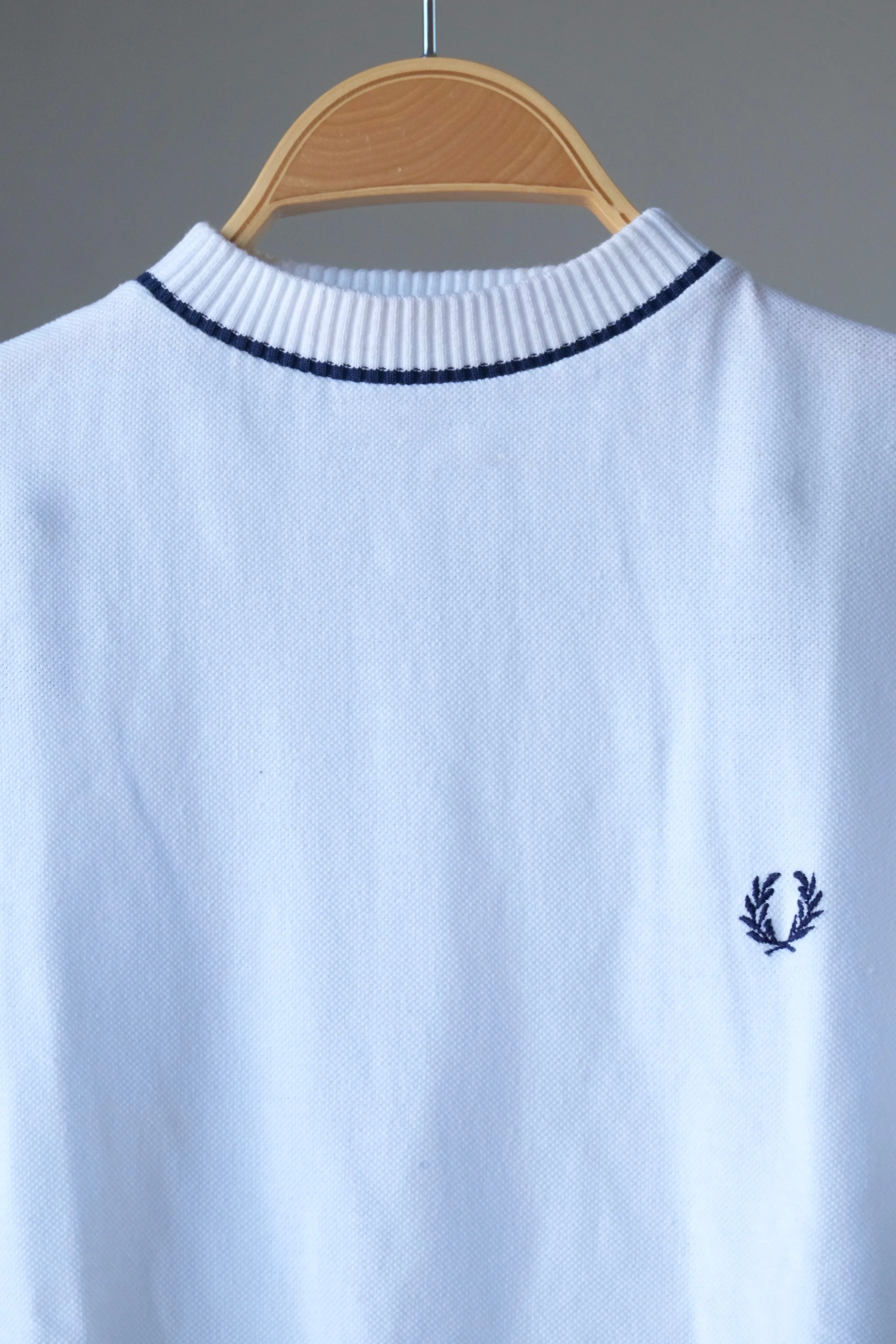 FRED PERRY 70s Mock Neck Top