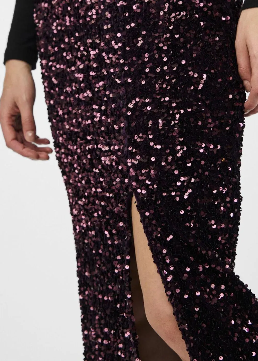 YAS ATIVO LONG SEQUIN SKIRT