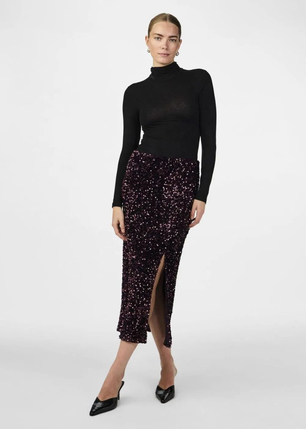 YAS ATIVO LONG SEQUIN SKIRT