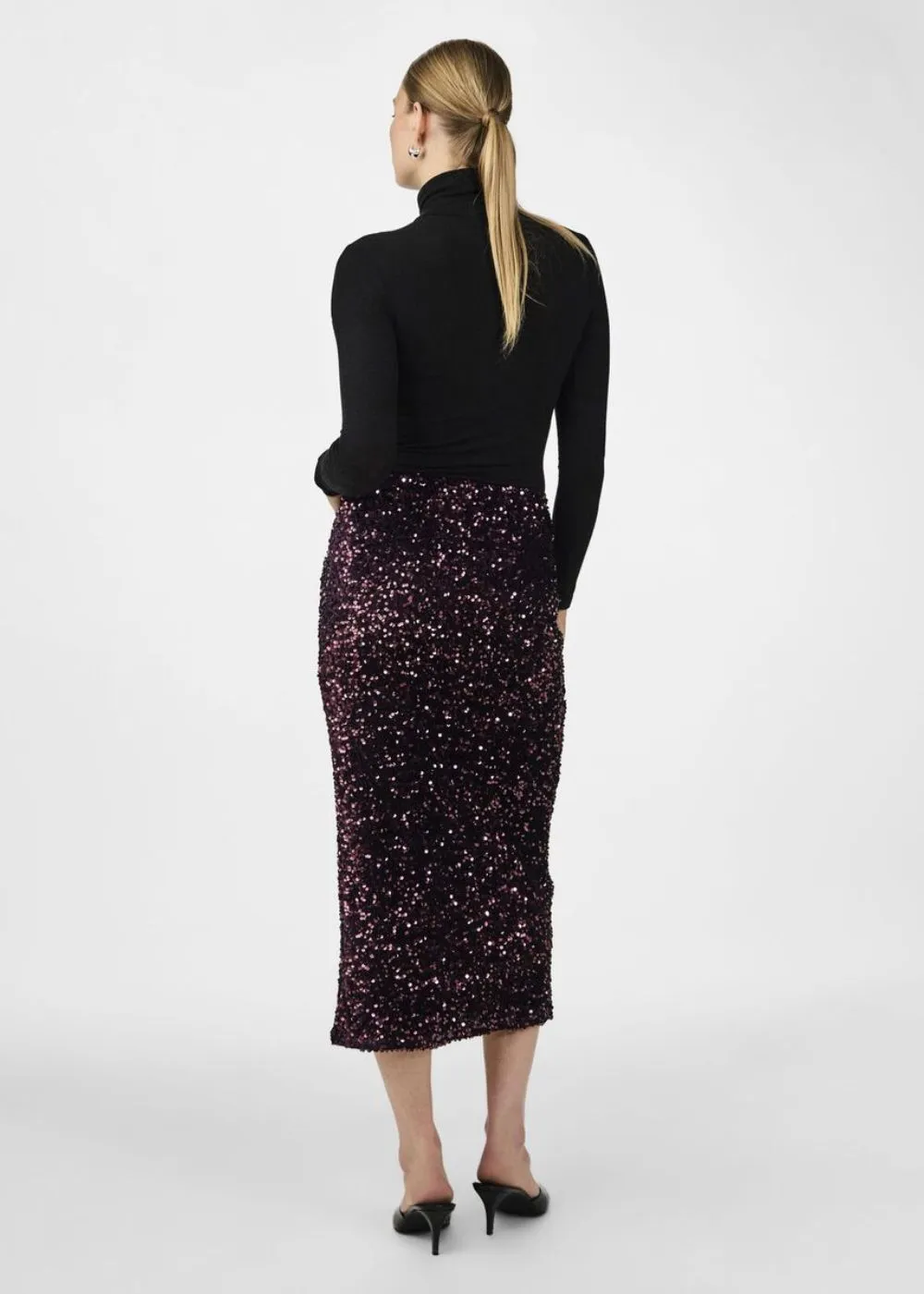 YAS ATIVO LONG SEQUIN SKIRT